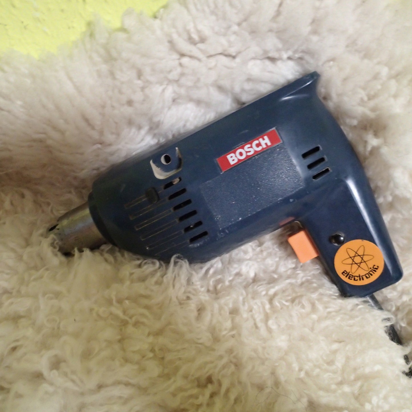 Bosch Bohrmaschine - Professionelle Schlagbohrmaschine